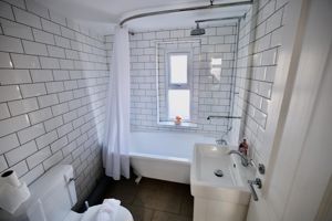 Photo 19- click for photo gallery